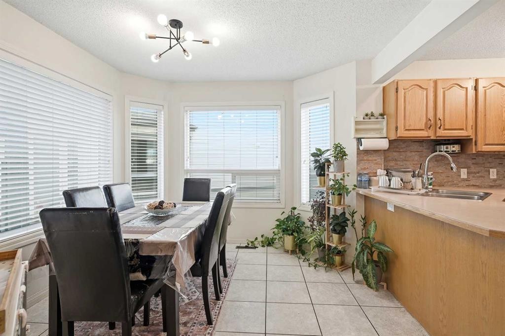 507 Citadel Heights Nw, Calgary, AB