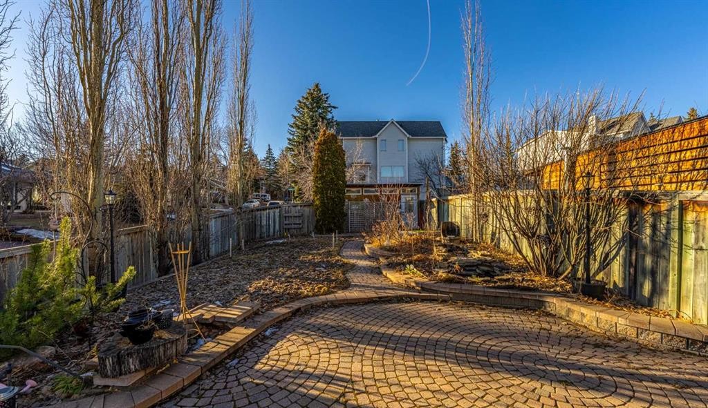 5503 Strathcona Hill Sw, Calgary, AB - Outdoor