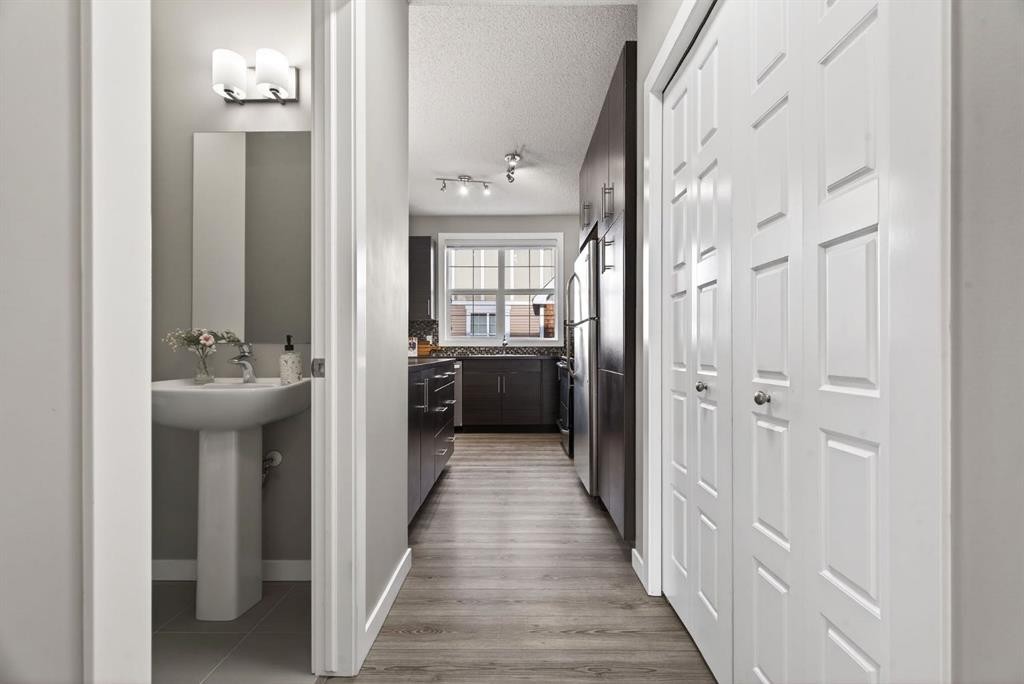 386-130 New Brighton Way Se, Calgary, AB