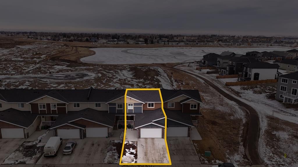 1222 Westmount Drive, Strathmore, AB - Outdoor