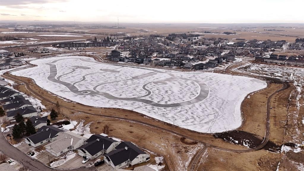 1222 Westmount Drive, Strathmore, AB - Outdoor With View