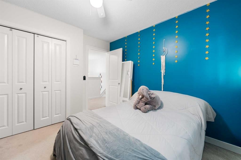 46 Autumn Circle Se, Calgary, AB - Indoor Photo Showing Bedroom