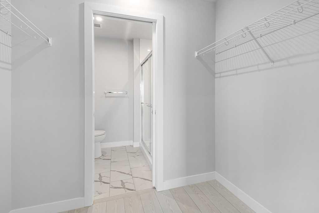 612-8230 Broadcast Avenue, Calgary, AB - Indoor With Storage