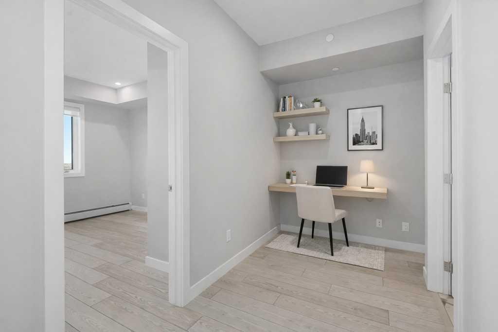 612-8230 Broadcast Avenue, Calgary, AB - Indoor