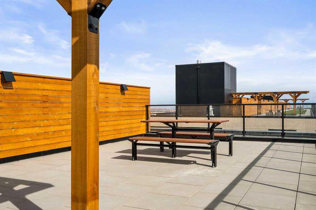 612-8230 Broadcast Avenue, Calgary, AB - Outdoor With Exterior