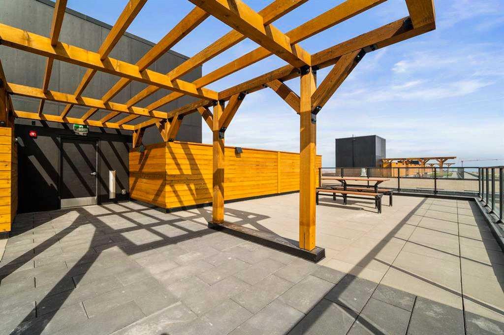 612-8230 Broadcast Avenue, Calgary, AB - Outdoor
