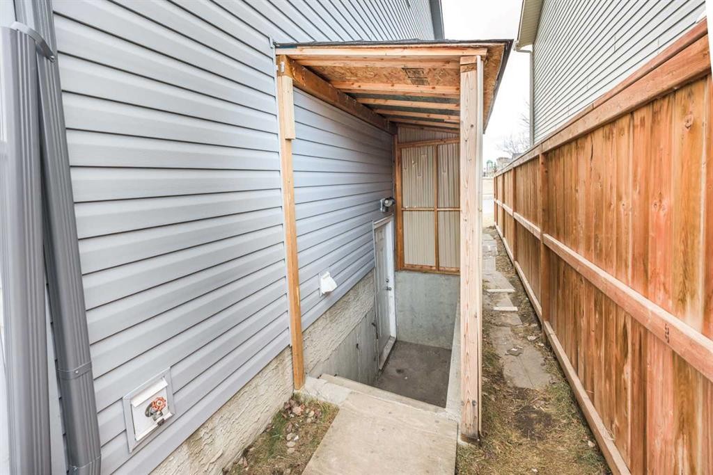 110 Skyview Ranch Boulevard Ne, Calgary, AB - Outdoor With Exterior