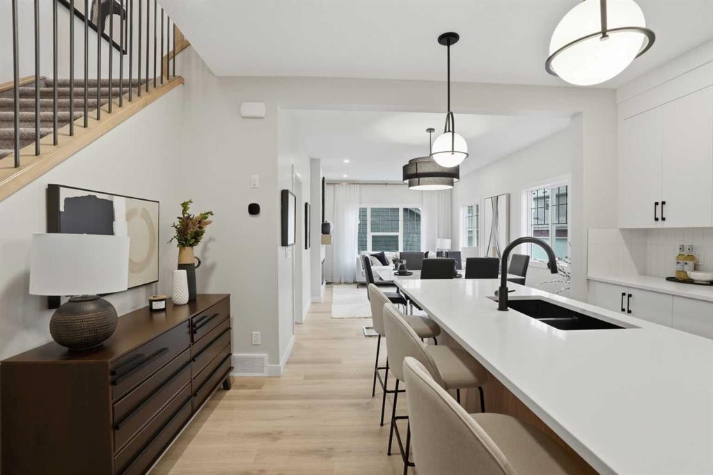 76 Buffaloberry Manor Se, Calgary, AB