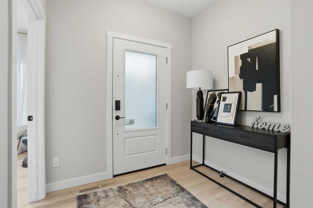 76 Buffaloberry Manor Se, Calgary, AB