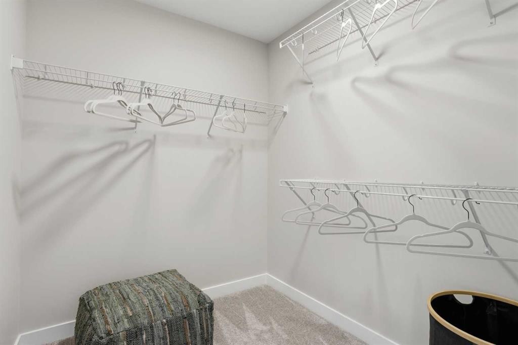 76 Buffaloberry Manor Se, Calgary, AB