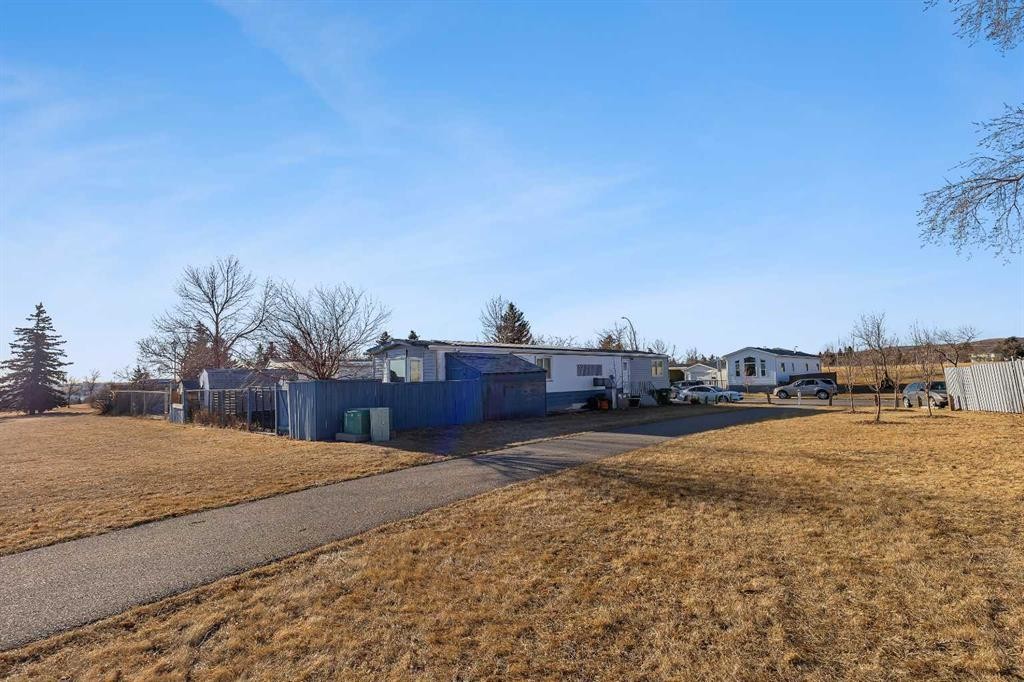 101 Huntstrom Drive Ne, Calgary, AB