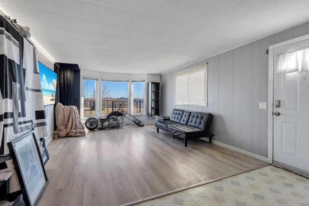 101 Huntstrom Drive Ne, Calgary, AB