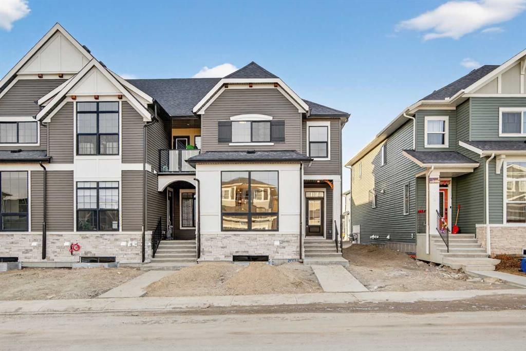 1051 Bayview Crescent, Airdrie, AB - Outdoor With Facade