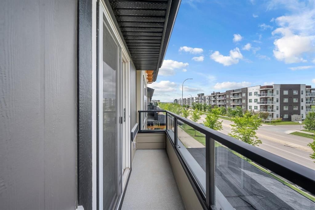 4397 Seton Drive Se, Calgary, AB - Outdoor