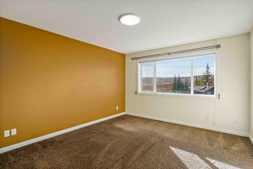 153 Kincora Bay Nw, Calgary, AB - Indoor Photo Showing Other Room
