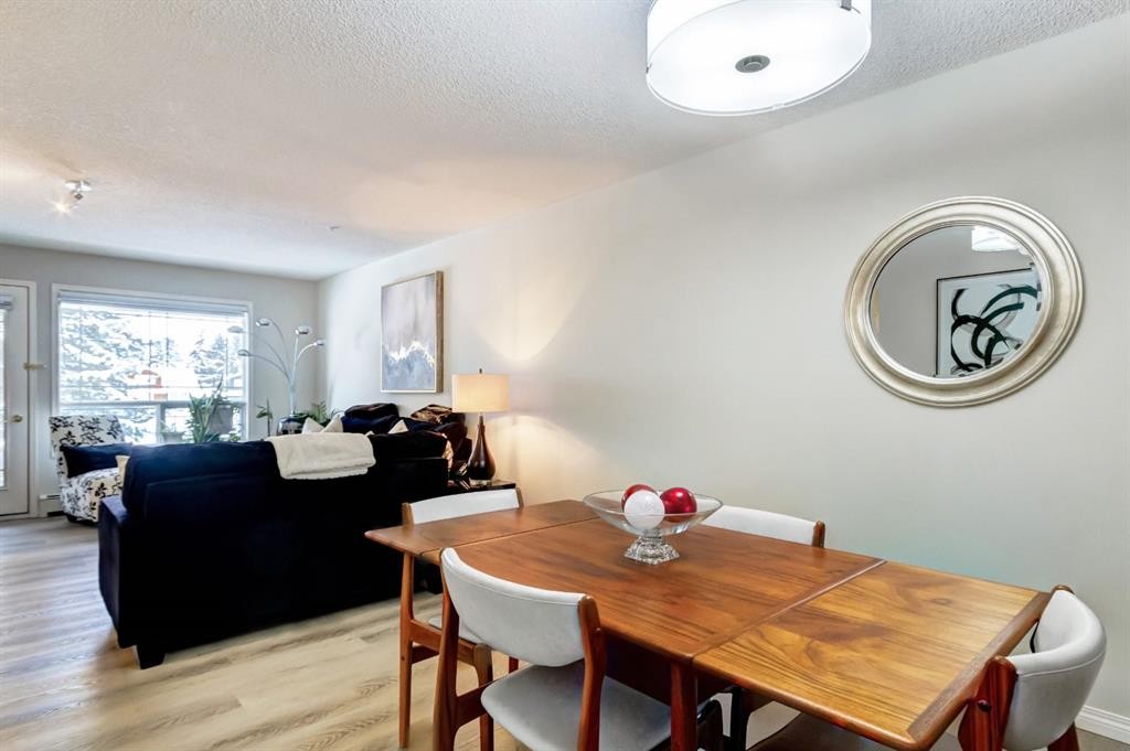 203-2144 Paliswood Road Sw, Calgary, AB - Indoor Photo Showing Dining Room