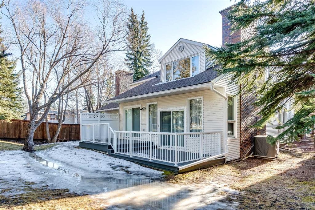 32-275 Woodridge Drive Sw, Calgary, AB - Outdoor With Deck Patio Veranda