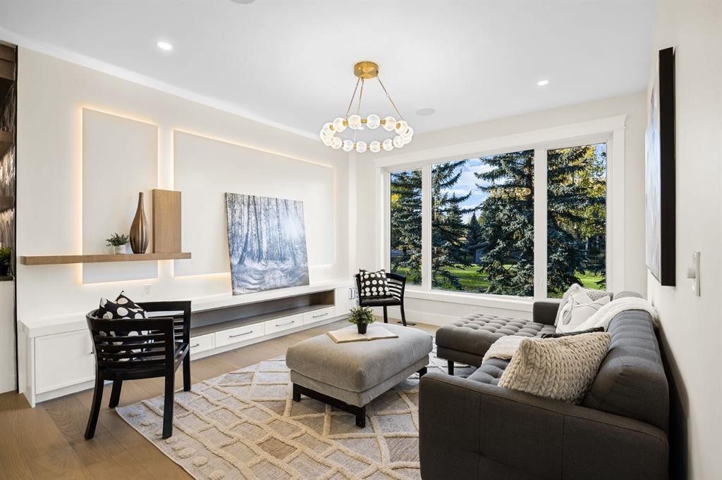 620 Varsity Estates Crescent Nw, Calgary, AB - Indoor Photo Showing Living Room