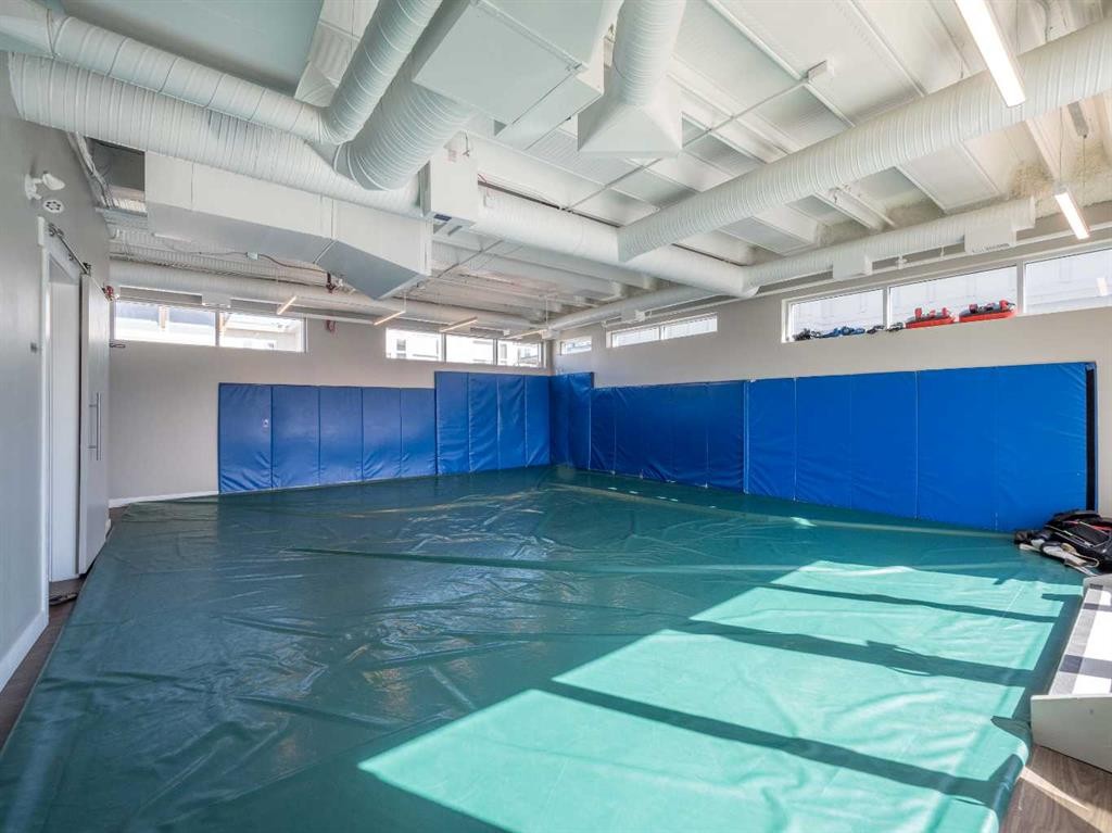 622 Edmonton Trail Ne, Calgary, AB