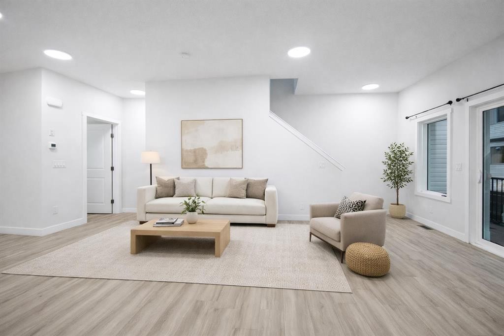 113 Corner Meadows Square Ne, Calgary, AB - Indoor