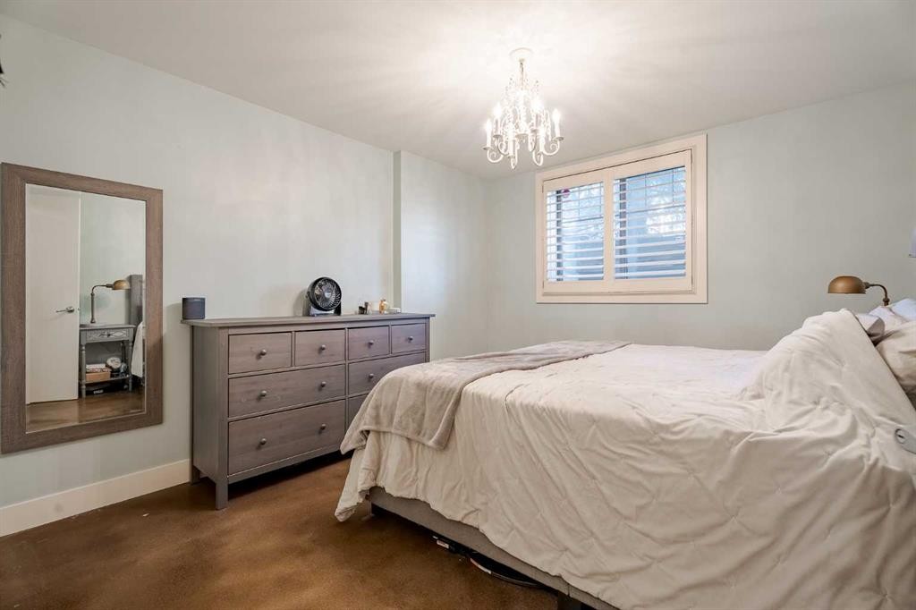 101-3704 15A Street Sw, Calgary, AB - Indoor Photo Showing Bedroom