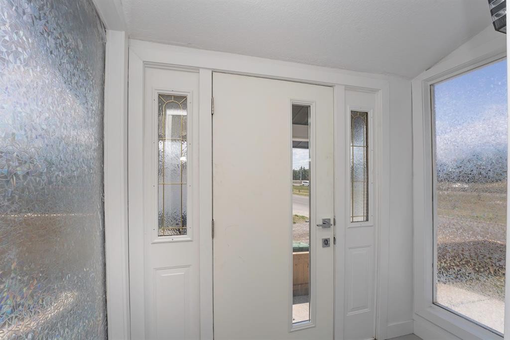 140 Whitworth Way, Calgary, AB - Indoor Photo Showing Other Room