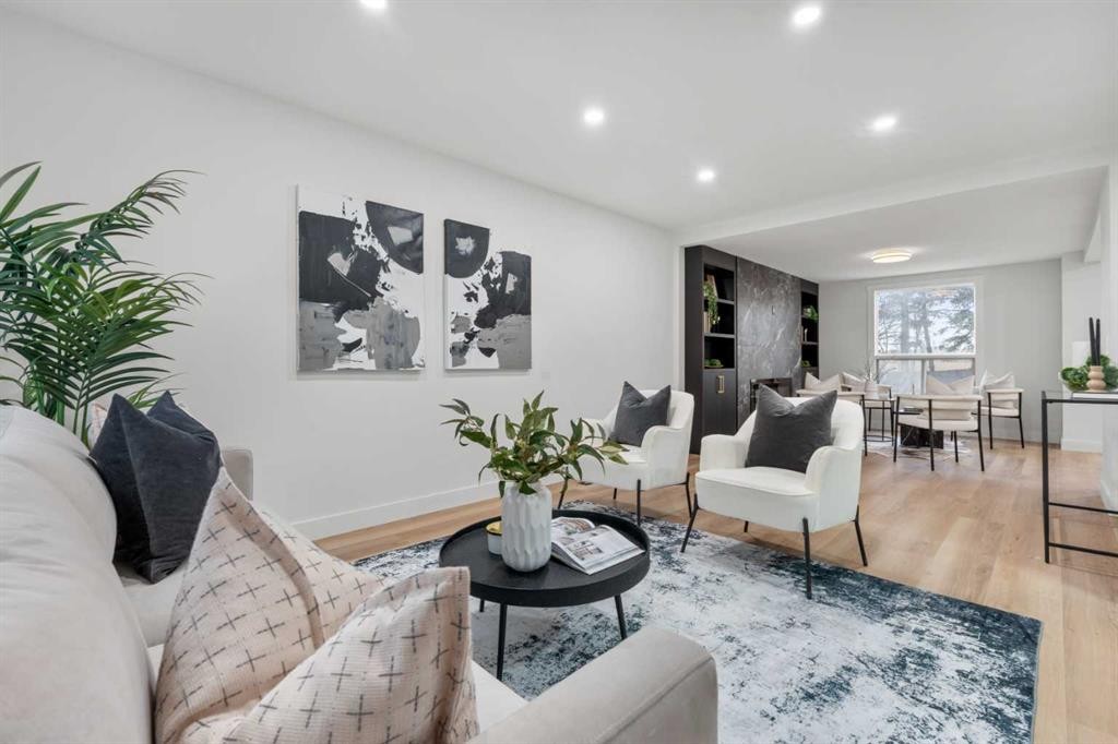 80 Hawkfield Crescent Nw, Calgary, AB - Indoor Photo Showing Living Room