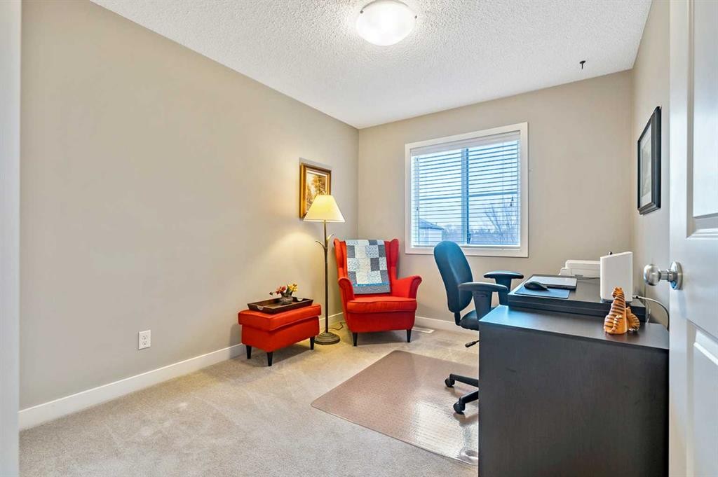 56-351 Monteith Drive Se, High River, AB - Indoor Photo Showing Office