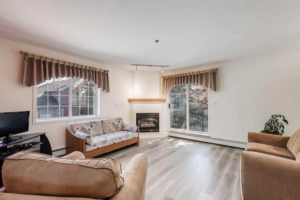 210-1415 17 Street Se, Calgary, AB