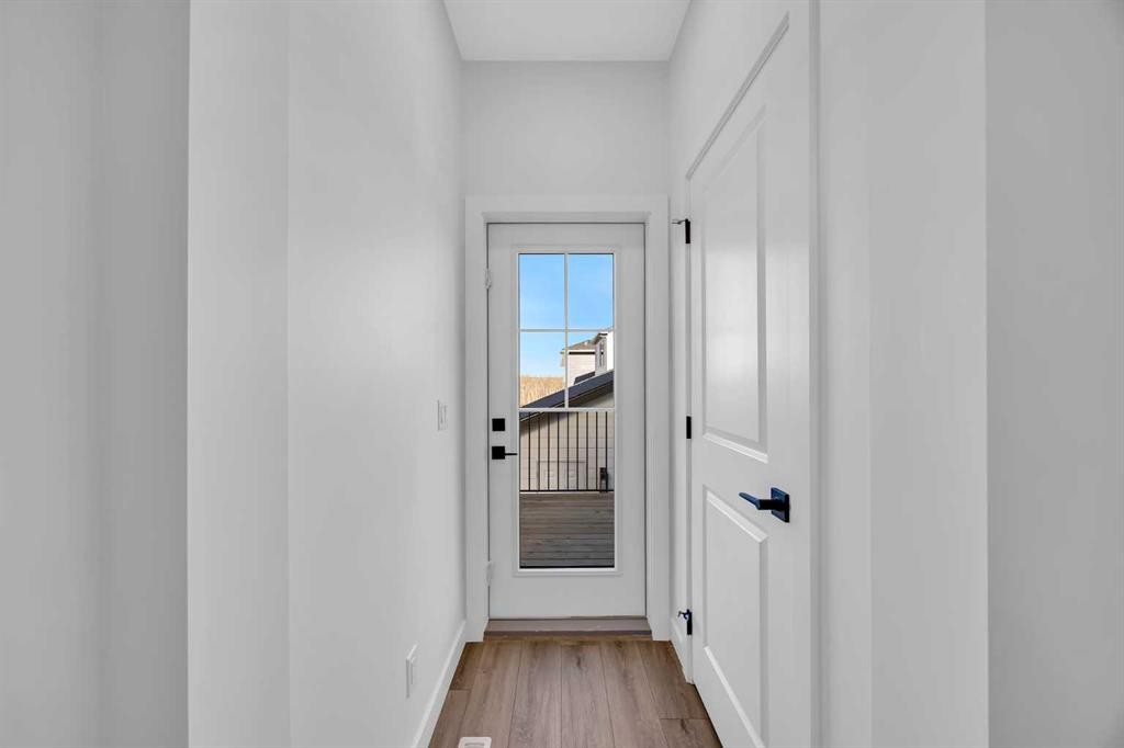 14 Versant Path Sw, Calgary, AB - Indoor Photo Showing Other Room