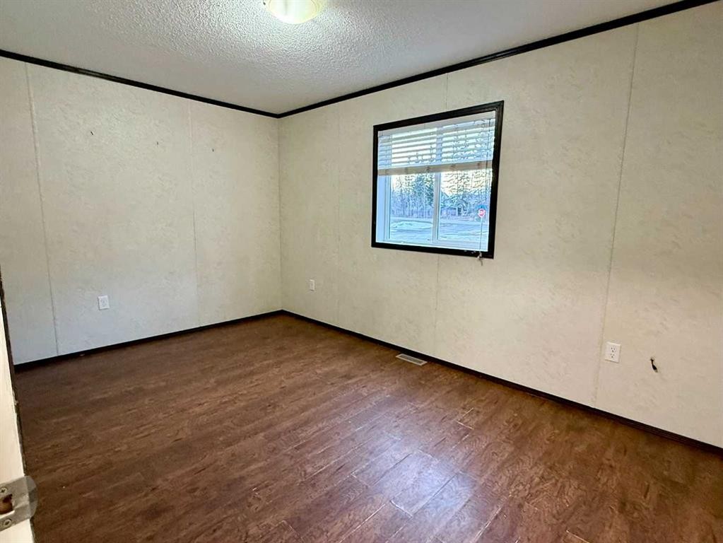 2-29407 Range Road 52, Rural Mountain View County, AB