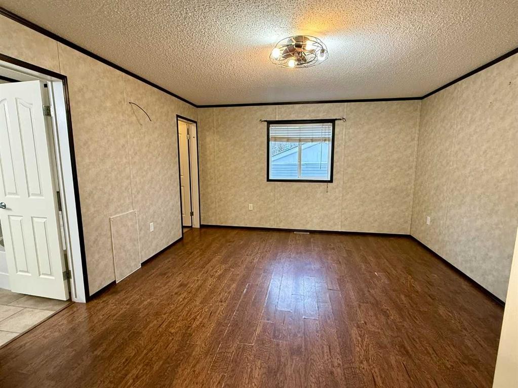 2-29407 Range Road 52, Rural Mountain View County, AB