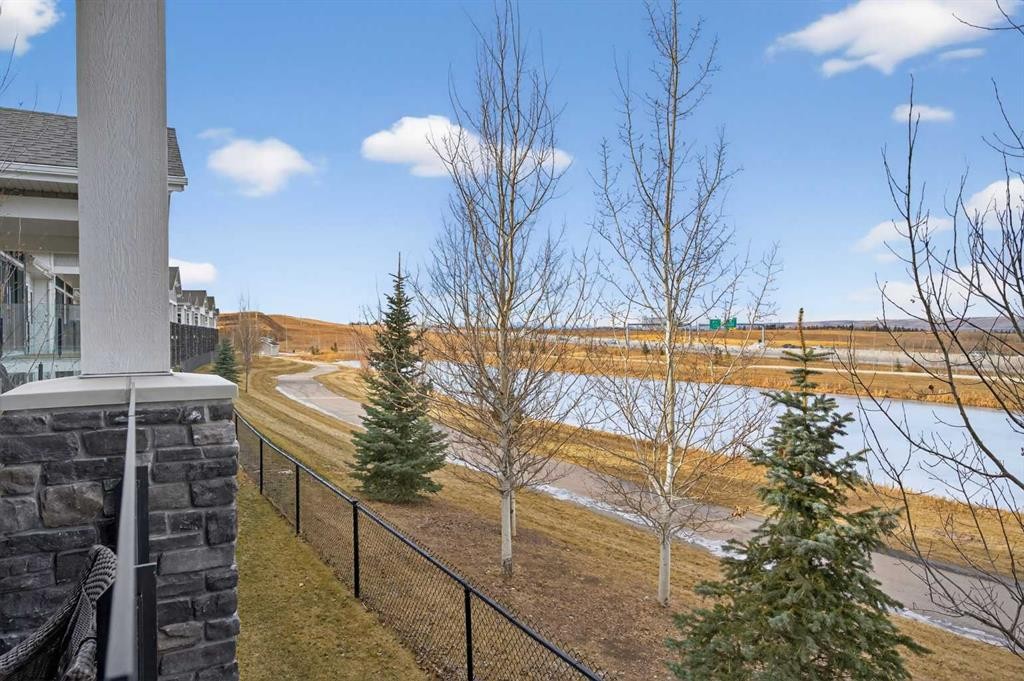 206 Crestridge Common Sw, Calgary, AB - Outdoor With View