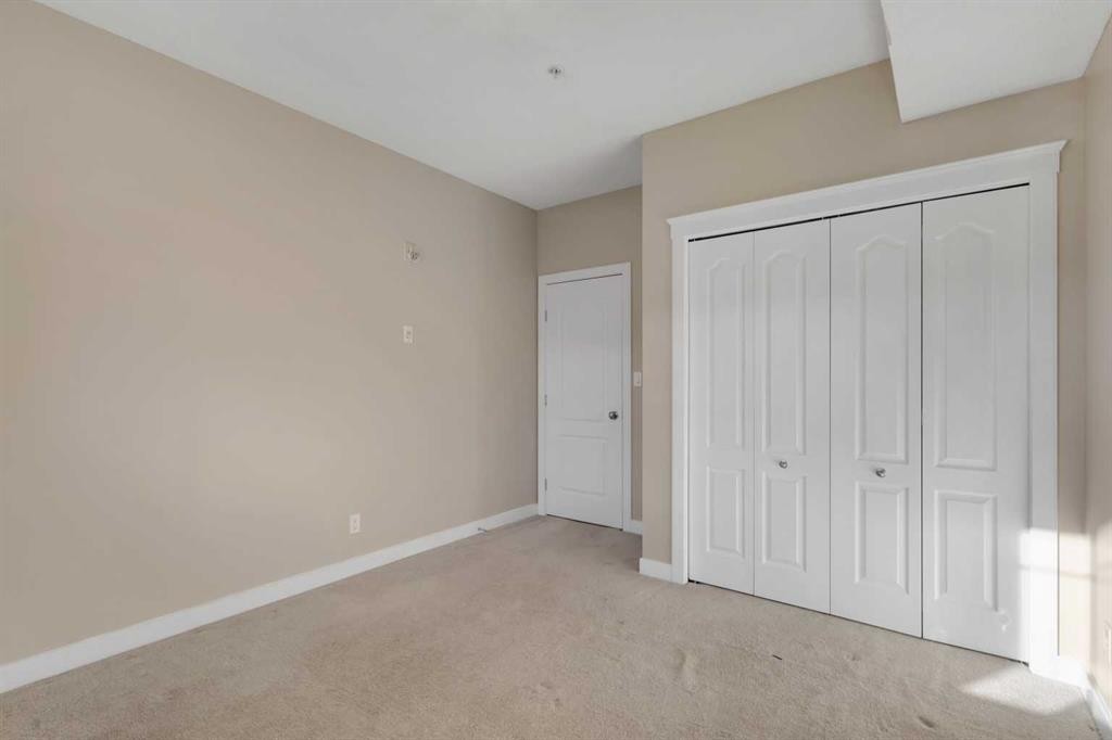1224-2370 Bayside Road Sw, Airdrie, AB - Indoor Photo Showing Other Room