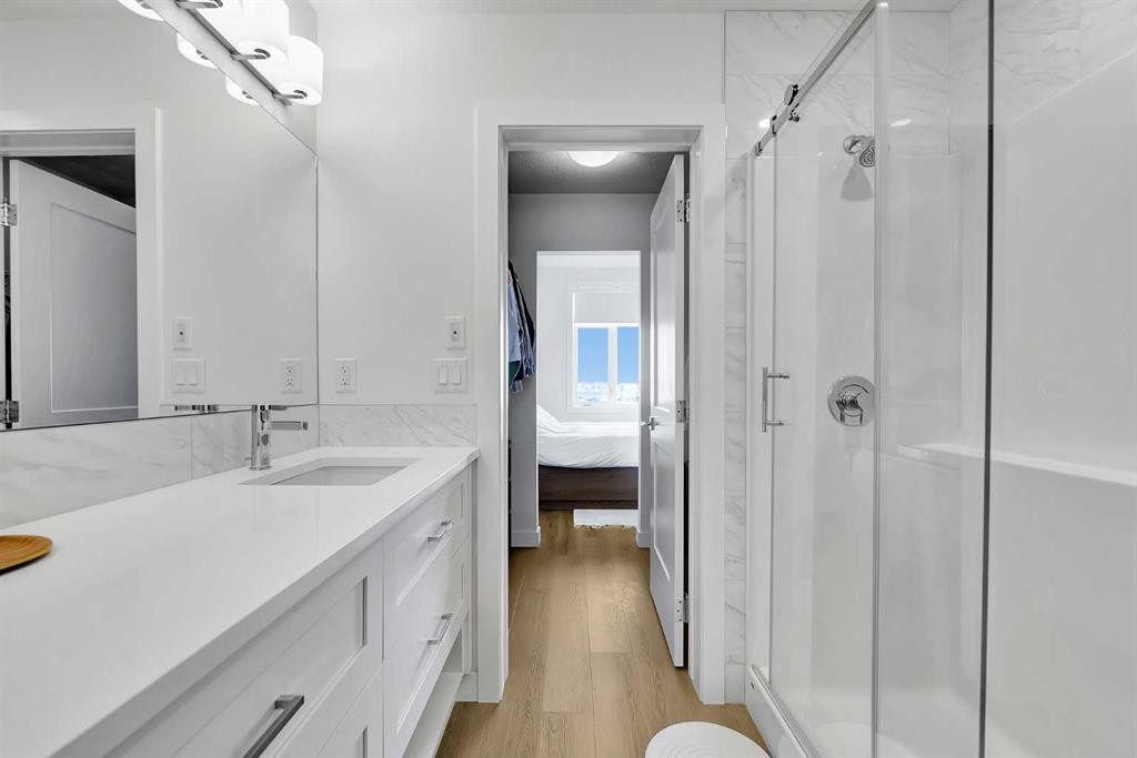 2216-200 Seton Circle Se, Calgary, AB - Indoor Photo Showing Bathroom