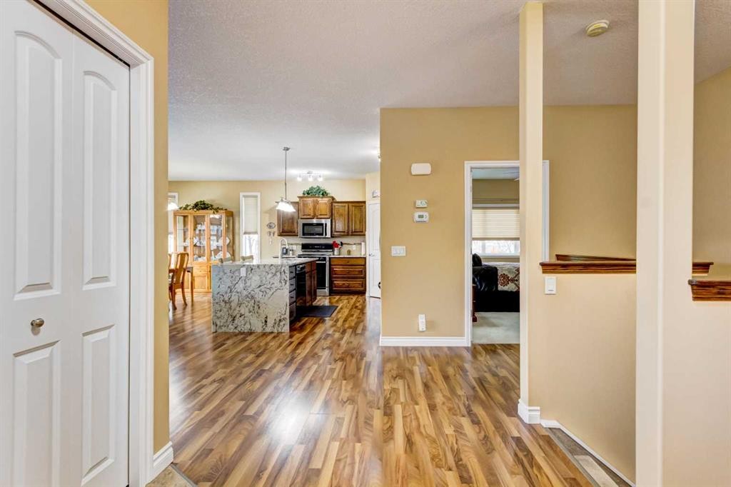 7-43 Westlake Circle, Strathmore, AB - Indoor Photo Showing Other Room