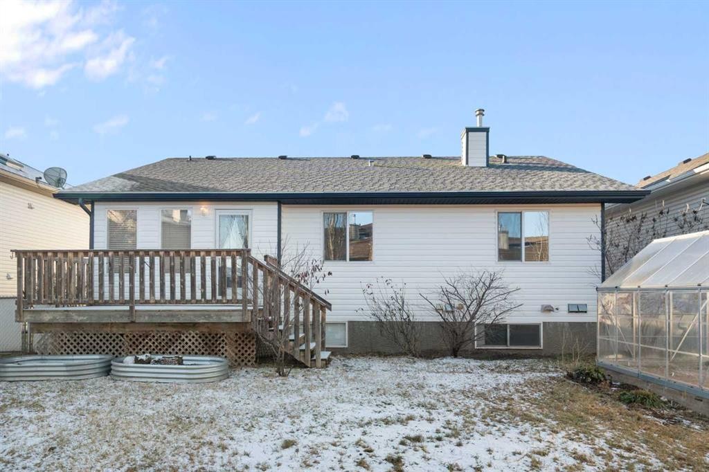 95 Cambridge Glen Drive, Strathmore, AB - Outdoor With Deck Patio Veranda