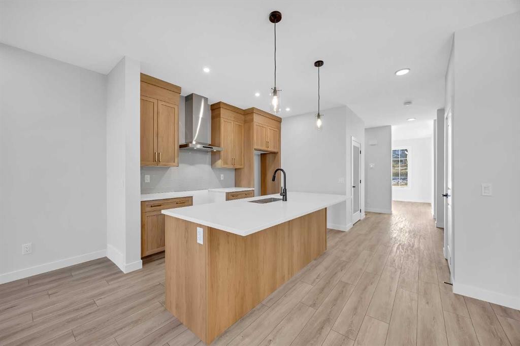 26 Versant Path Sw, Calgary, AB - Indoor Photo Showing Kitchen With Upgraded Kitchen