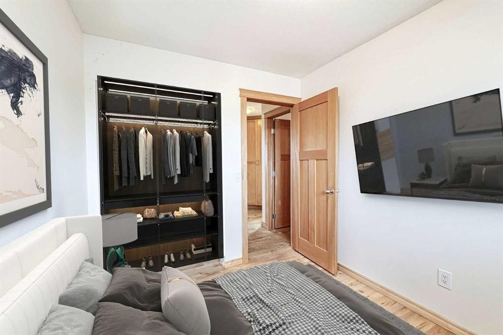 48 Bernard Way Nw, Calgary, AB - Indoor