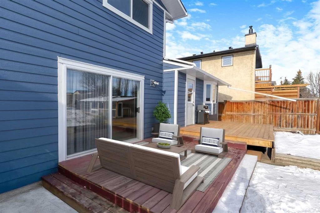 48 Bernard Way Nw, Calgary, AB - Outdoor With Deck Patio Veranda With Exterior