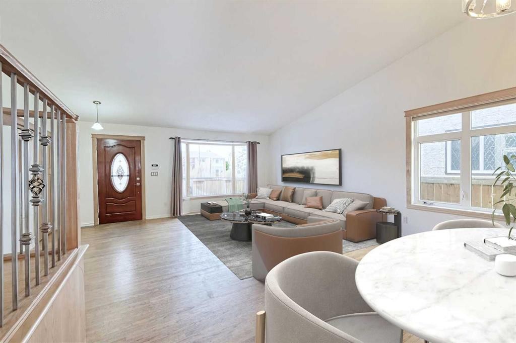 48 Bernard Way Nw, Calgary, AB - Indoor Photo Showing Other Room