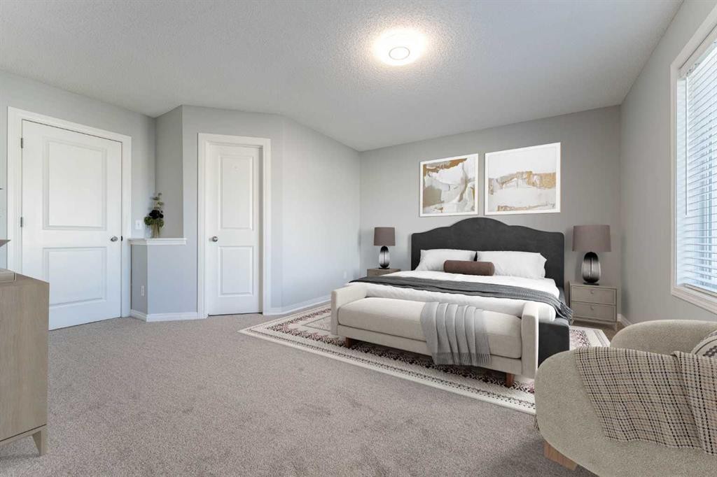 10 Everglen Crescent Sw, Calgary, AB - Indoor Photo Showing Bedroom