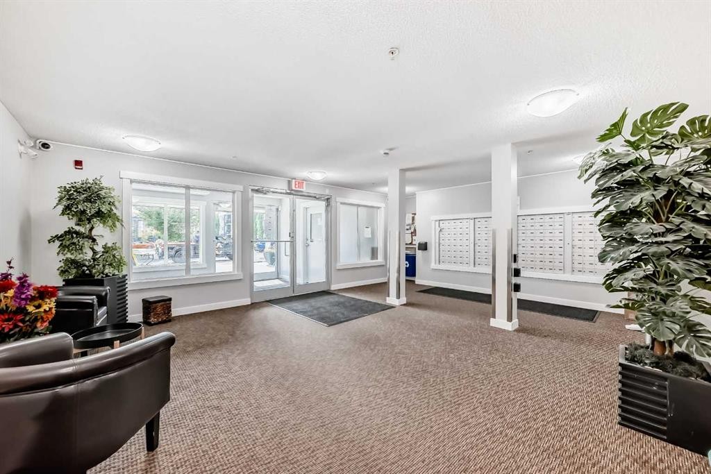 2324-81 Legacy Boulevard Se, Calgary, AB - Indoor