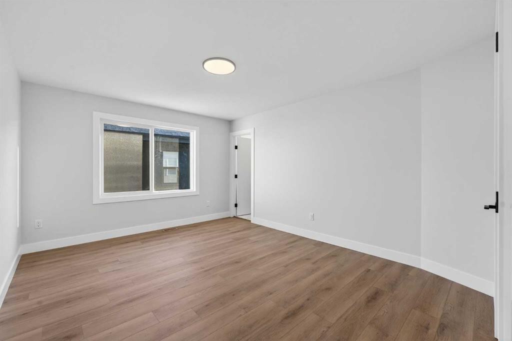 202 Kinniburgh Loop, Chestermere, AB