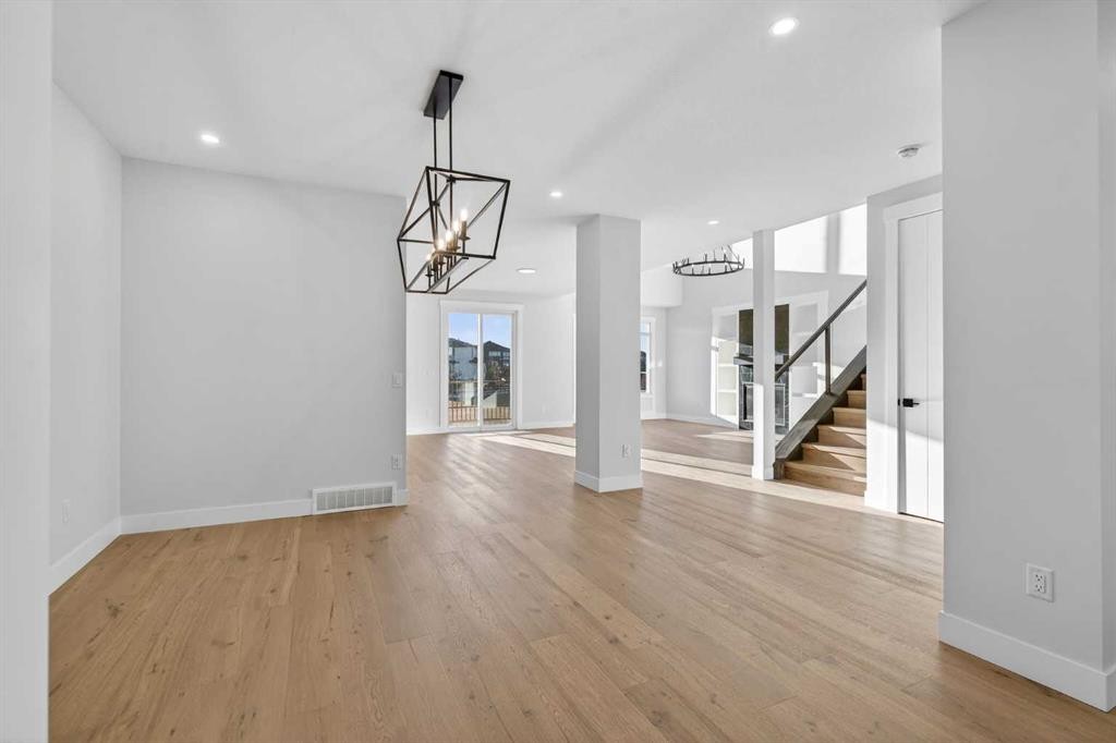 202 Kinniburgh Loop, Chestermere, AB