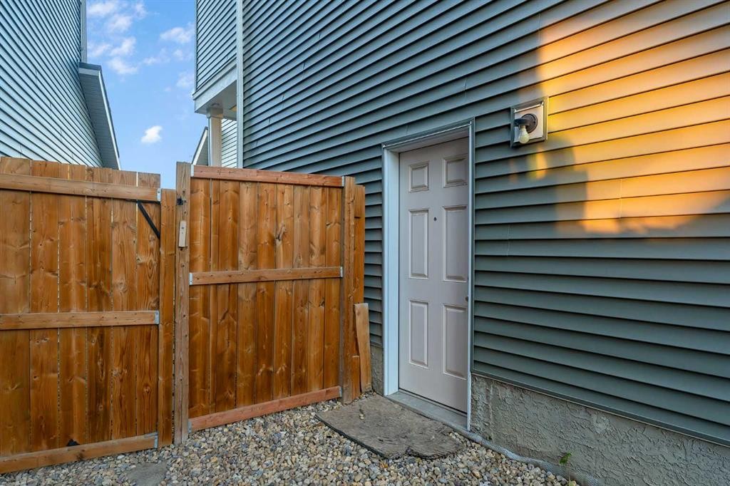 39 Savanna Way Ne, Calgary, AB - Outdoor With Exterior