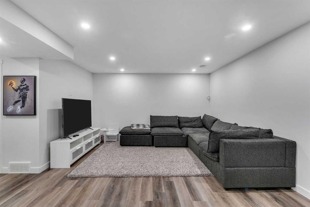 39 Savanna Way Ne, Calgary, AB - Indoor