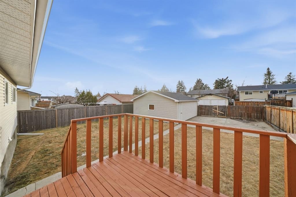 2309 50 Street Ne, Calgary, AB - Outdoor With Exterior