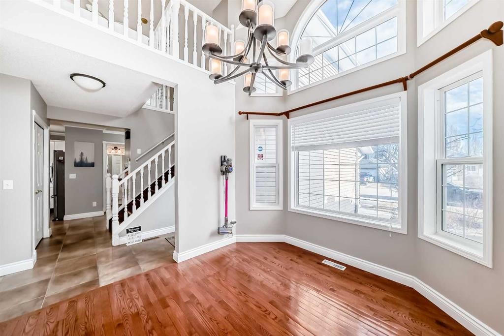 188 Hidden Ranch Crescent Nw, Calgary, AB - Indoor Photo Showing Other Room