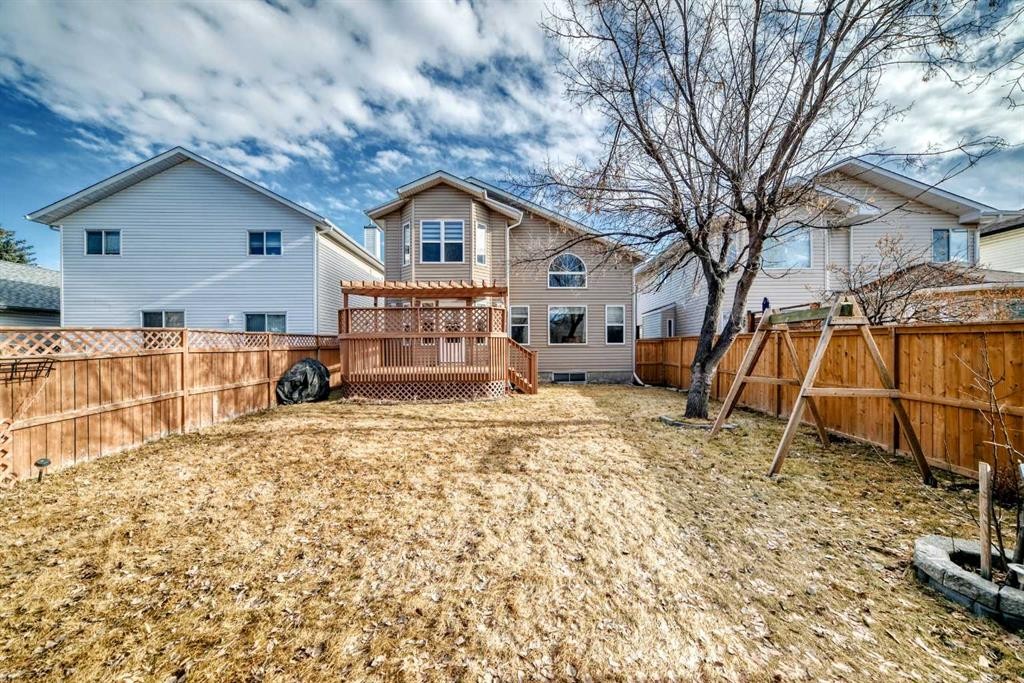 188 Hidden Ranch Crescent Nw, Calgary, AB - Outdoor